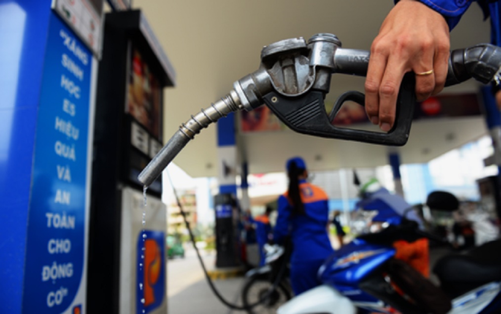 Giá xăng dầu giảm kỳ thứ 3 liên tiếp