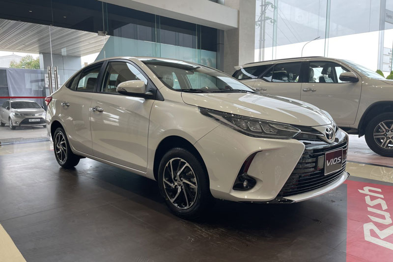 1. Toyota Vios (doanh số: 20.765 chiếc).