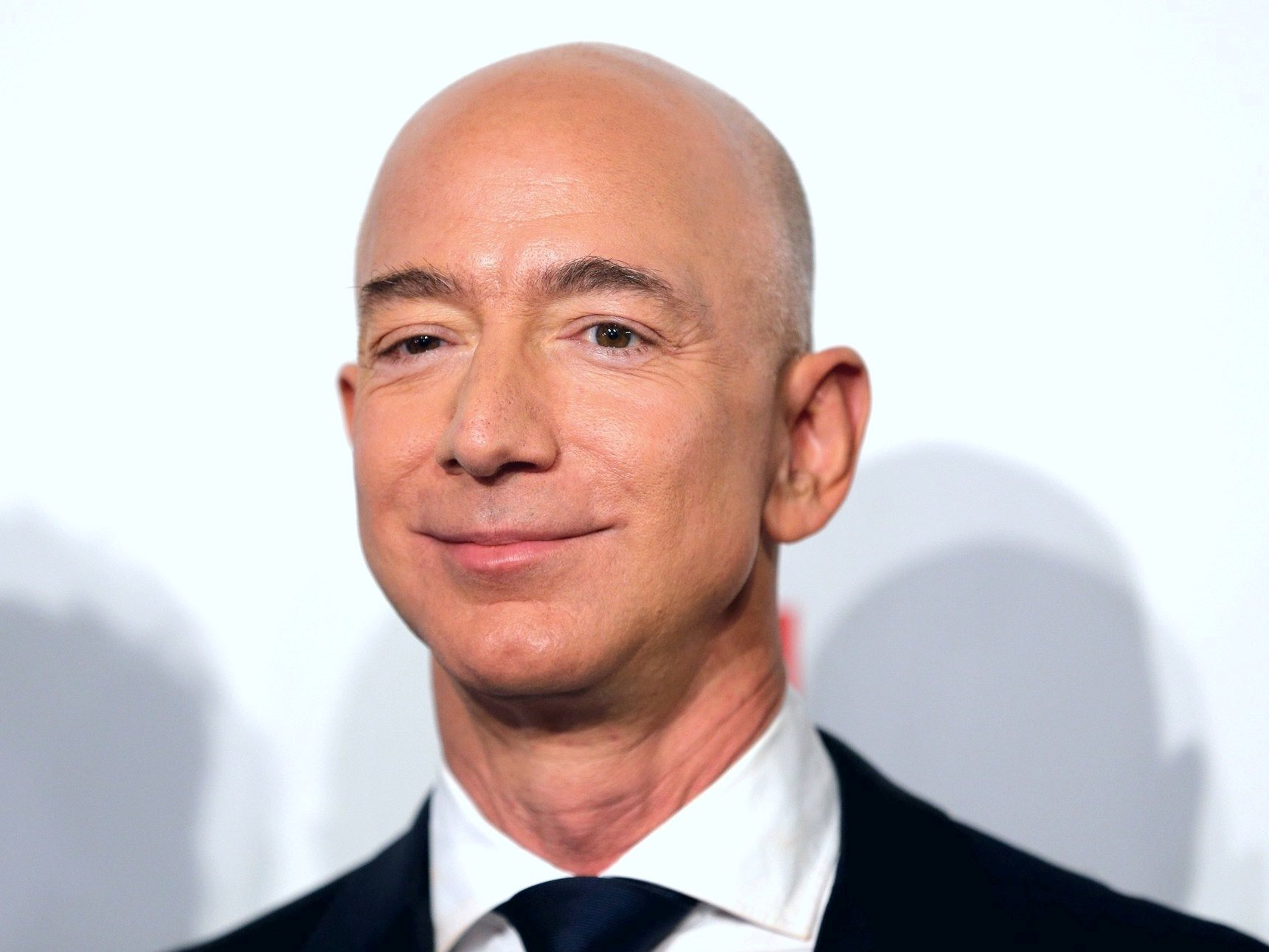 Jeff Bezos - VNfinance