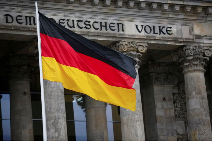 Nền kinh tế Đức rơi vào suy thoái. Ảnh: Reuters.
