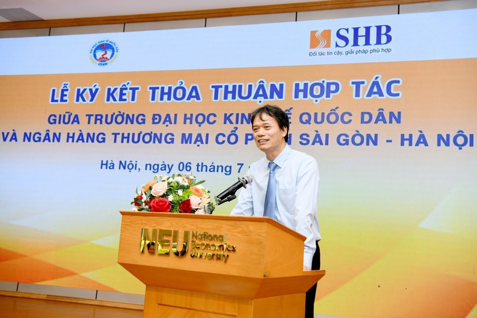 SHB tăng cường hợp tác với Trường Đại học Kinh tế Quốc Dân - Ảnh 4.