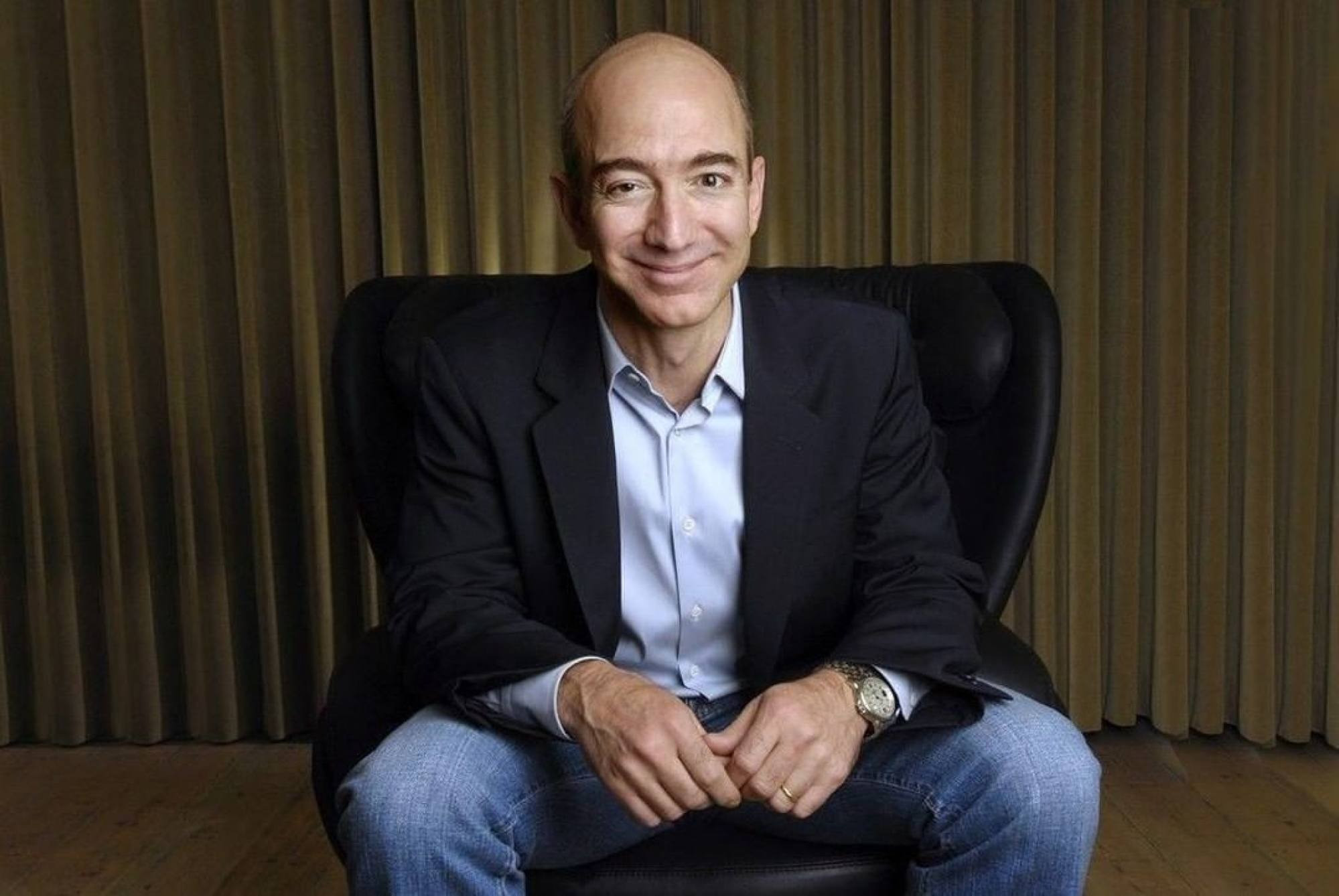 Người sáng lập Amazon Jeff Bezos cũng chứng kiến tài sản tăng thêm 46,5 tỷ USD trong năm 2023.