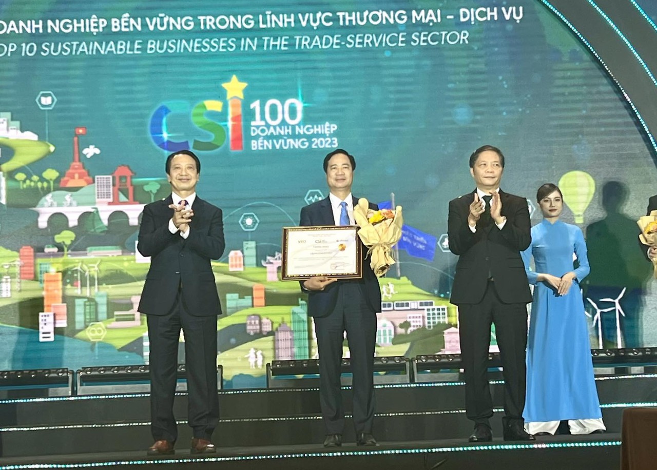 Bảo Việt đứng đầu Top10 Doanh nghiệp bền vững Việt Nam gần một thập kỷ