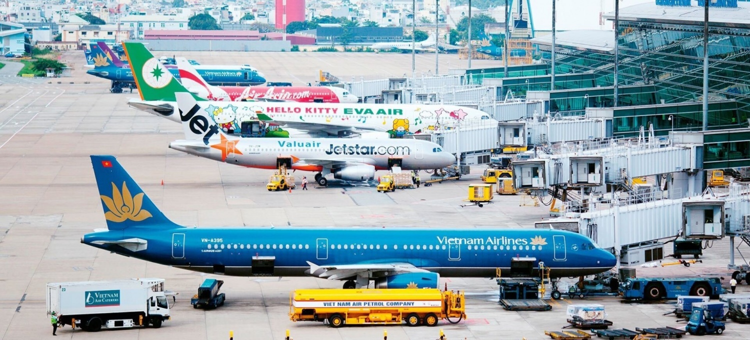 “Cơn sốt” vé máy bay dịp Lễ: Cục Hàng không yêu cầu bổ sung thêm chuyến bay
