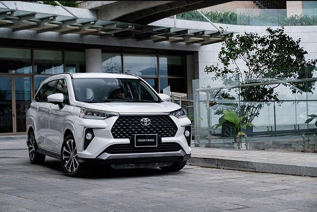 Giá lăn bánh Toyota Veloz Cross giữa tháng 6/2024 đang cực rẻ, dễ khiến Mitsubishi Xpander 'ra rìa' ảnh 4