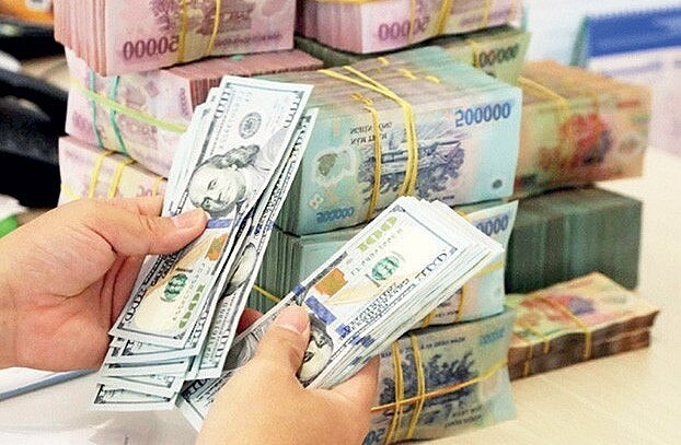 Điểm tin ngân hàng ngày 23/8: Giá USD 