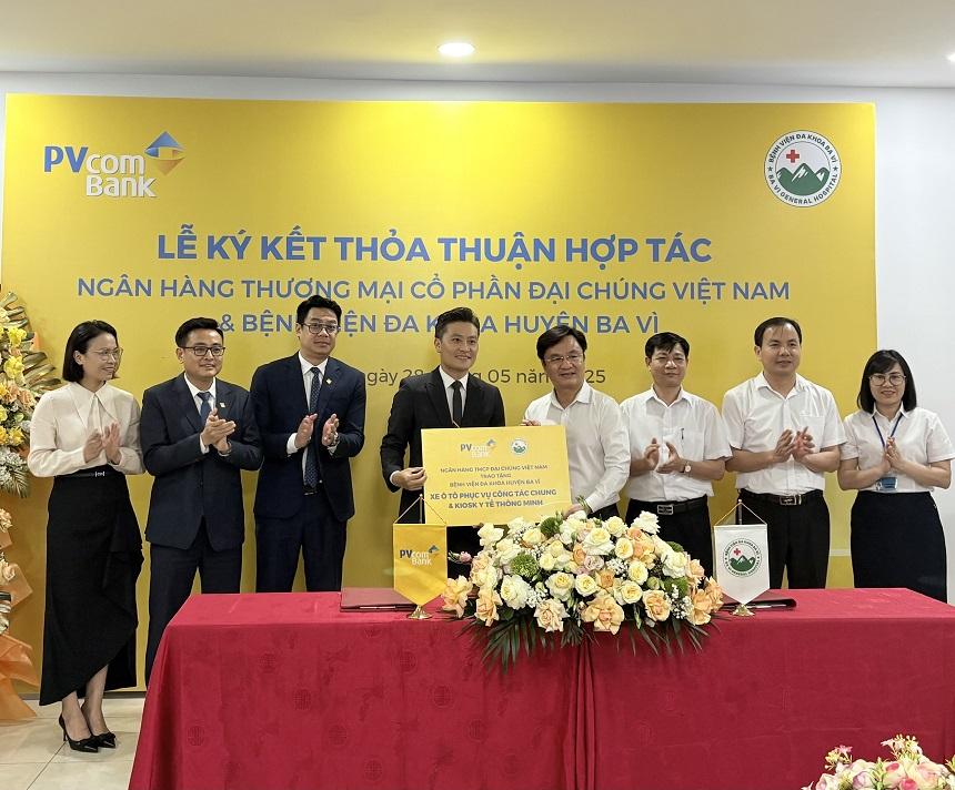 PVCOMBANK - 1
