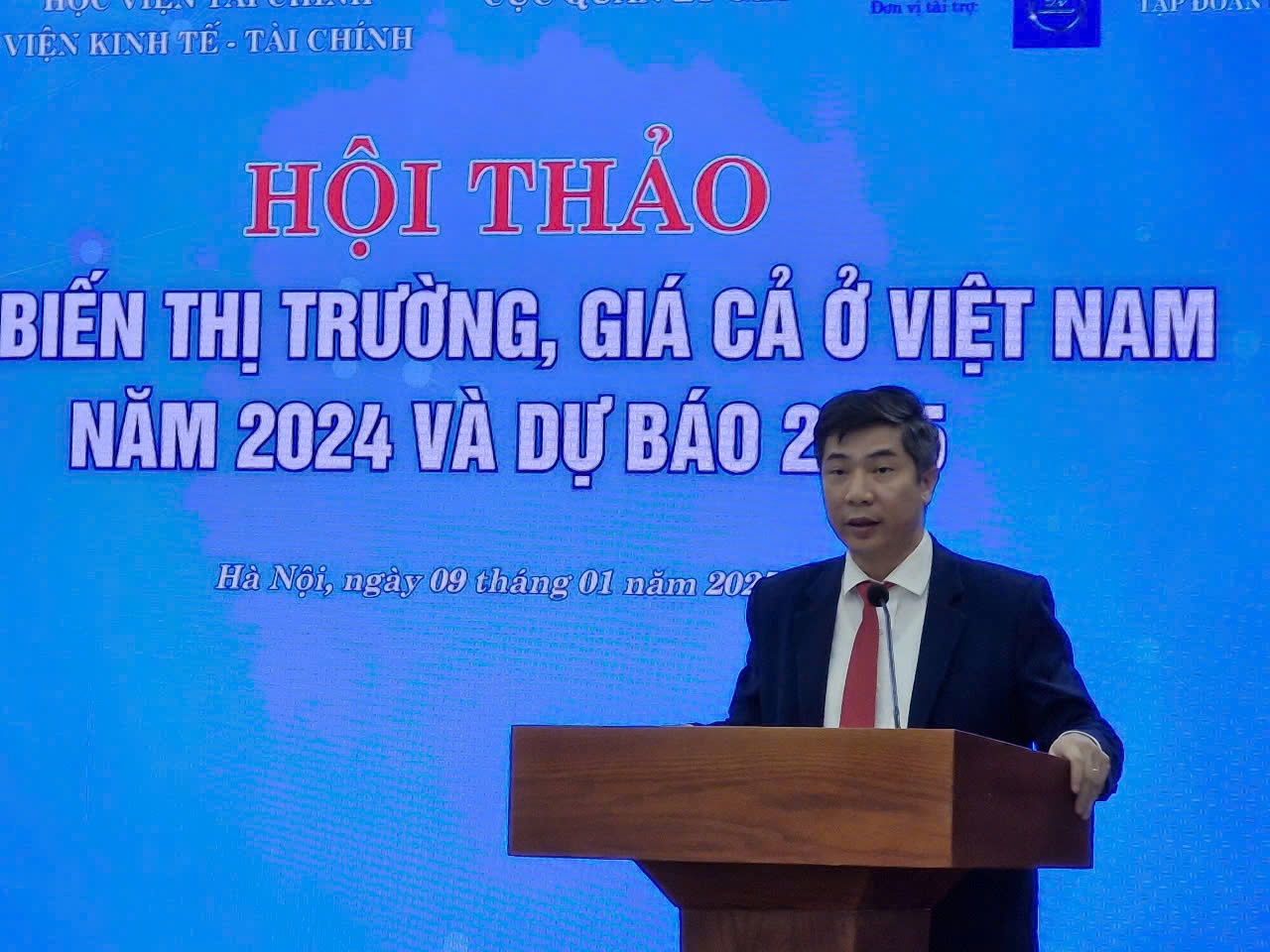 Chuyên gia dự báo giá xăng dầu sẽ duy trì ở mức ổn định trong năm 2025