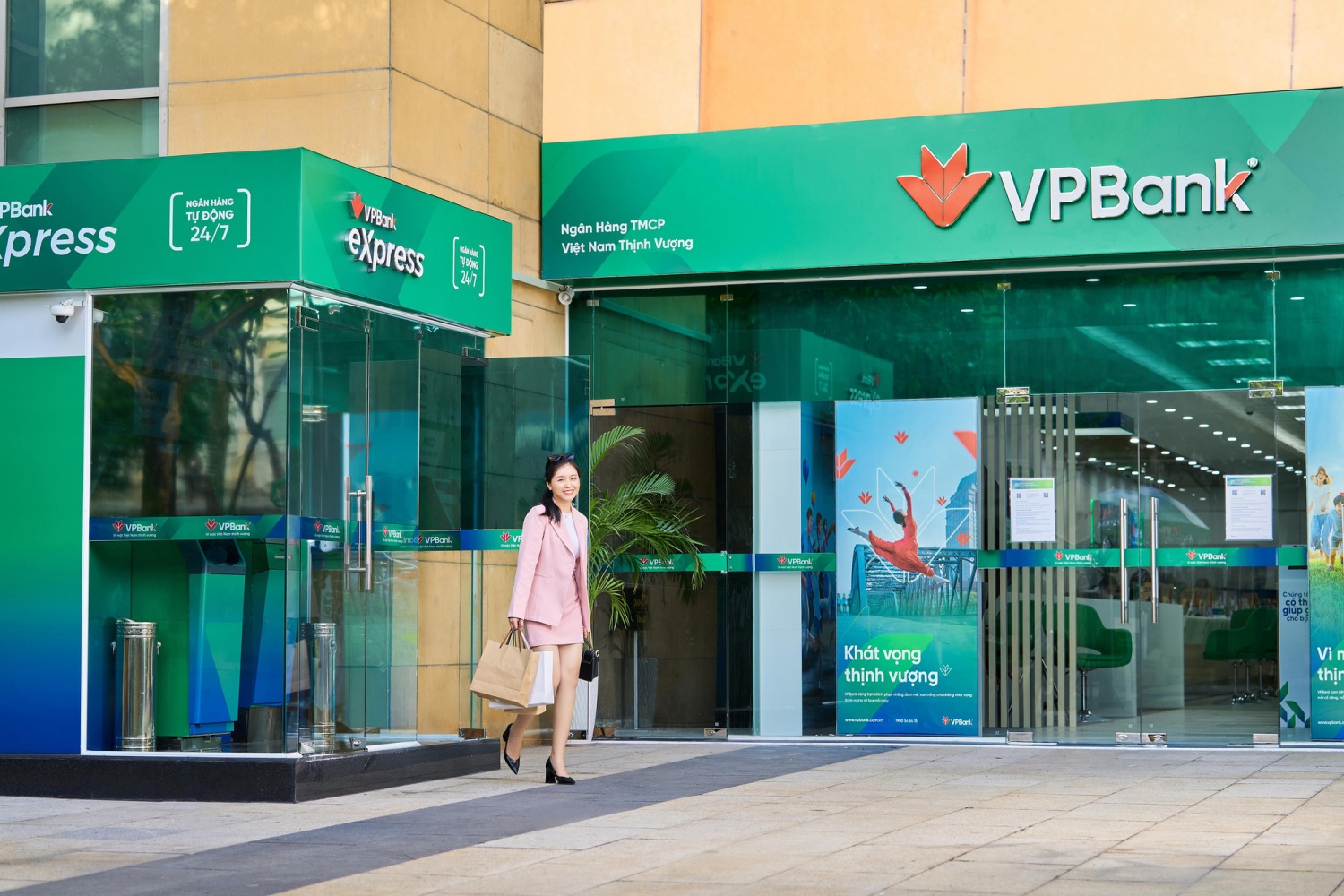 Tín dụng bứt phá, lợi nhuận VPBank trong 2024 vượt mốc 20.000 tỷ đồng