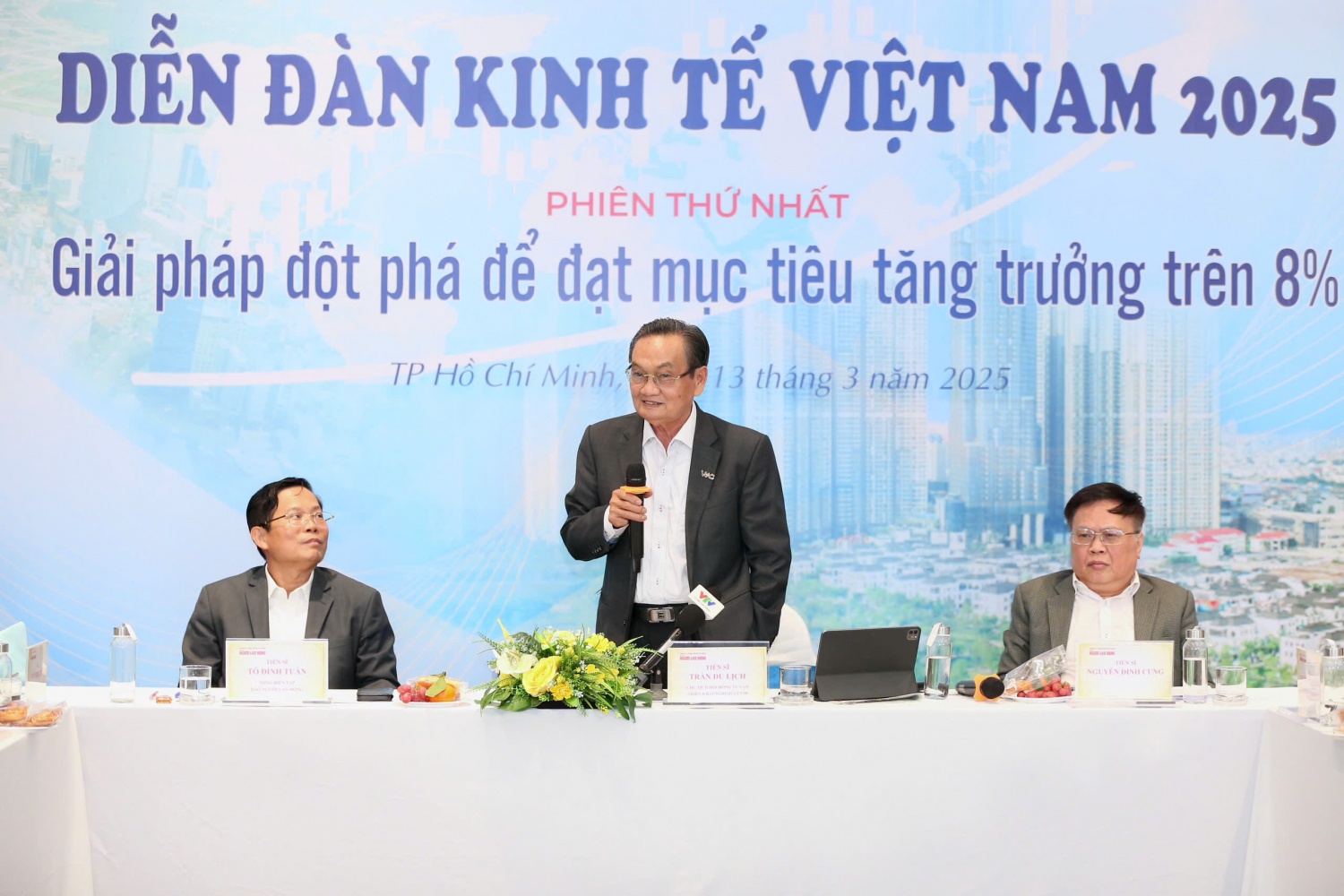 Trăn trở lớn nhất của doanh nghiệp là giảm thủ tục hành chính