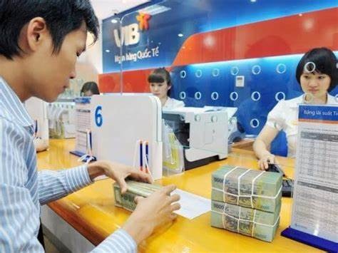 Điểm tin ngân hàng ngày 4/6: Nhiều áp lực khiến mặt bằng lãi suất khó giảm sâu trong thời gian tới