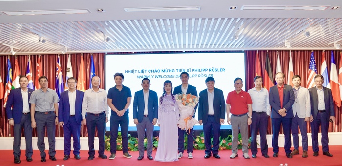Tiến sĩ Philipp Rösler - Nguyên Phó Thủ tướng Đức gia nhập Vietjet- Ảnh 2.