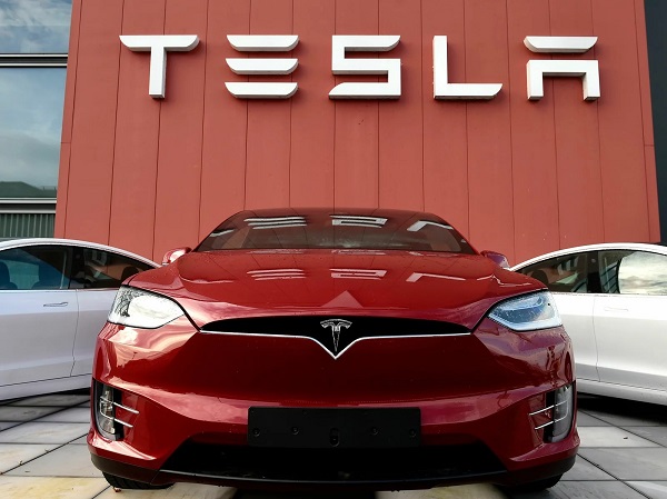 tesla-giam-gia-autonews