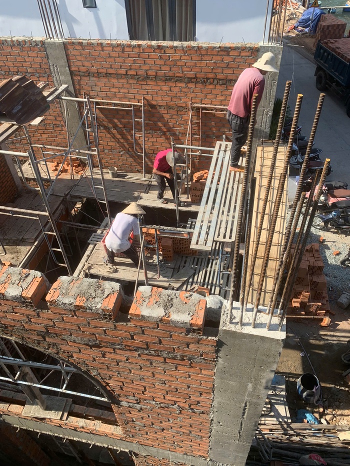 Giá vật liệu xây dựng tăng cao, chủ nhà và chủ thầu cùng Giá vật liệu xây dựng tăng cao, chủ nhà và chủ thầu cùng