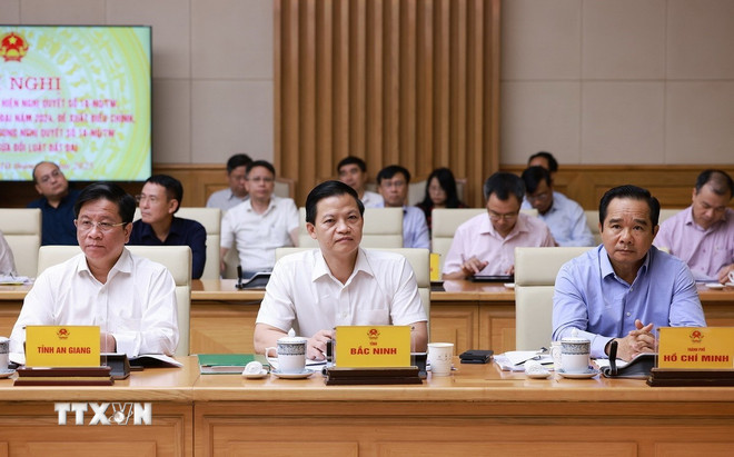 Thủ tướng: Nghiên cứu đề xuất điều chỉnh, bổ sung chính sách về đất đai- Ảnh 2.