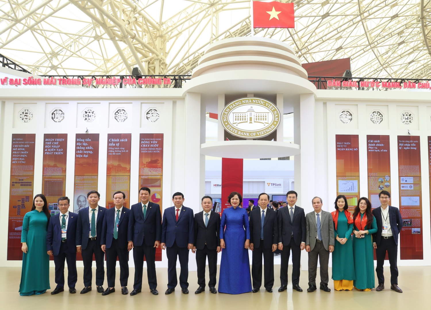 BIDV mang dấu ấn đặc sắc hòa chung Thành tựu 80 năm của Đất nước