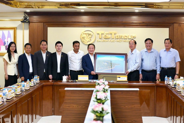T&T Group đề xuất nghiên cứu đầu tư nhiều dự án chiến lược, đột phá tại Cà Mau - Ảnh 1. T&T Group đề xuất nghiên cứu đầu tư nhiều dự án chiến lược, đột phá tại Cà Mau - Ảnh 1.