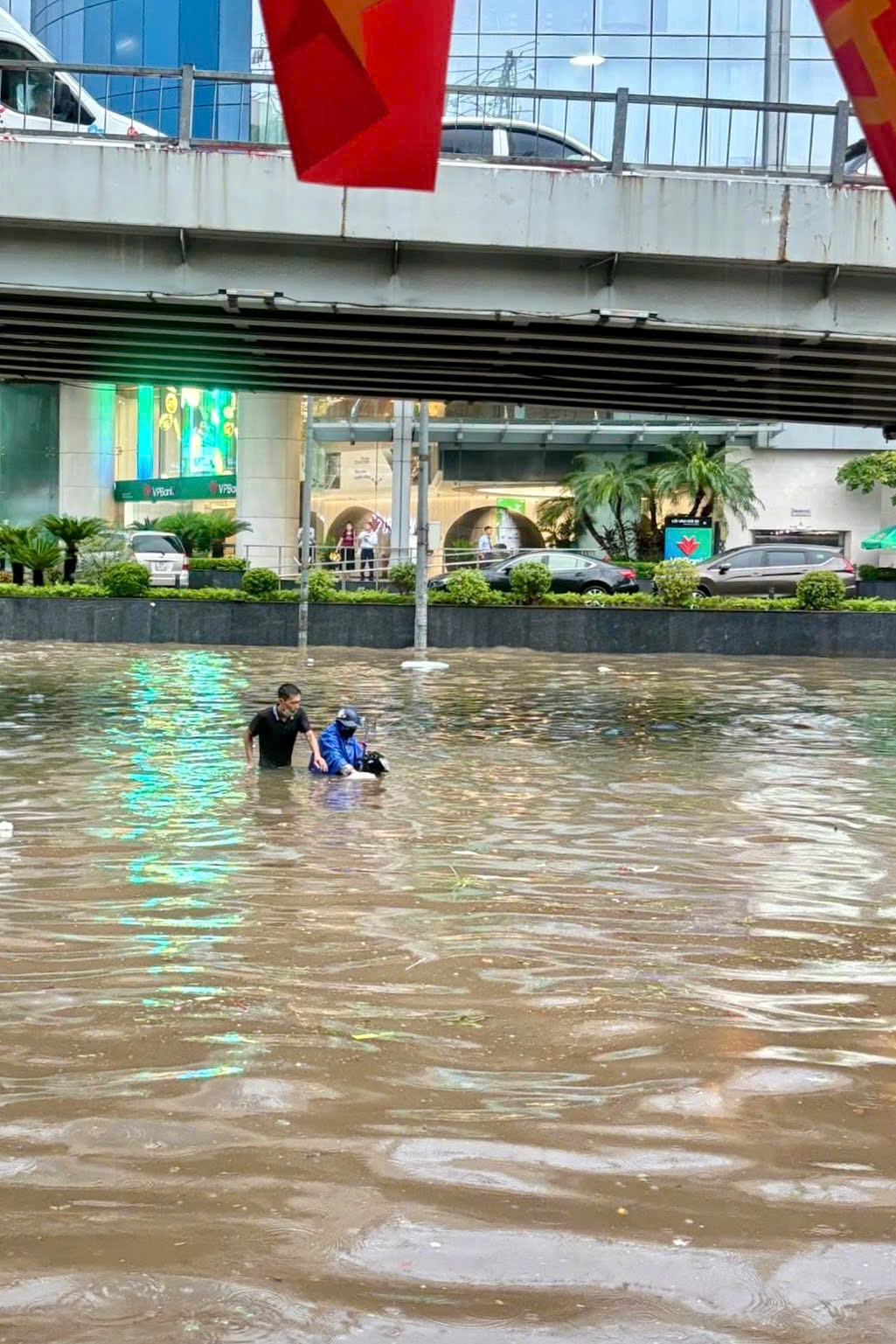 Em ơi... Hà Nội lụt!