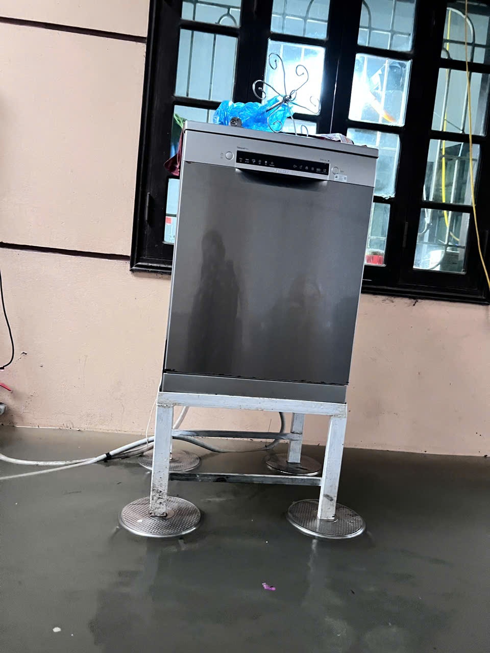 Em ơi... Hà Nội lụt!