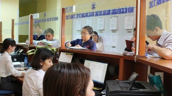 Hơn 700 chi nhánh đăng ký đất đai có thể được chuyển về xã quản lý- Ảnh 1.