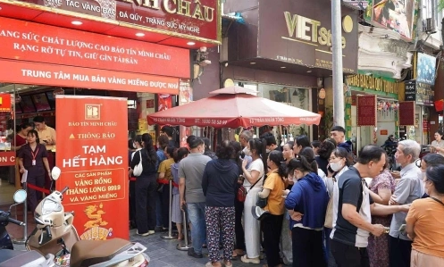 Vì sao giá vàng tăng cao chưa từng có?