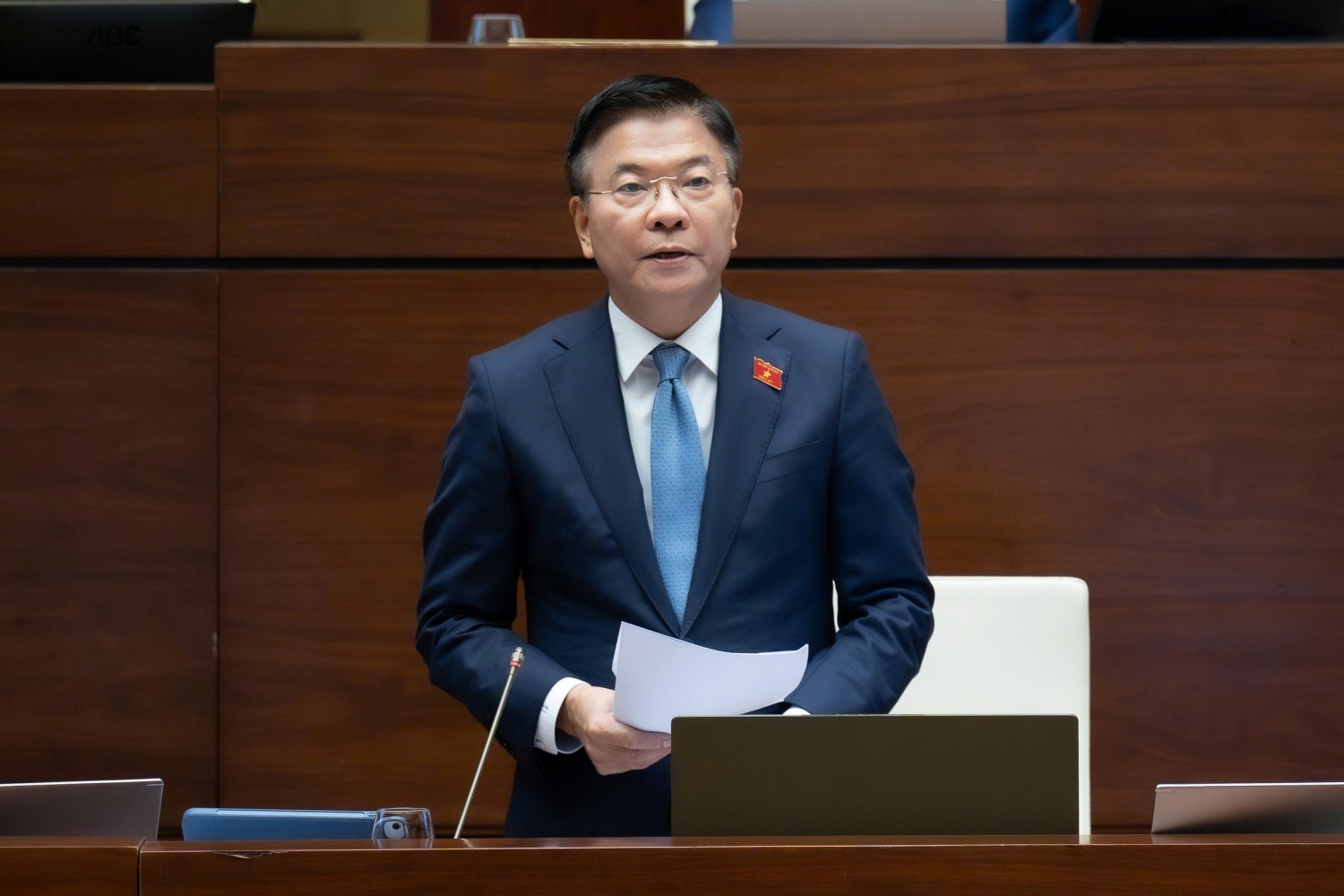 Kiên quyết xóa độc quyền vàng, hạ nhiệt giá nhà đất, đột phá giáo dục - đào tạo