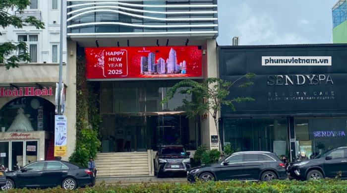 Một cổ phiếu vừa lên sàn, có 5 phiên tăng trần liên tiếp- Ảnh 2.