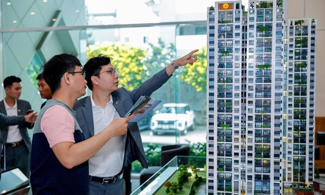 Bất động sản thành nơi trú ẩn của 