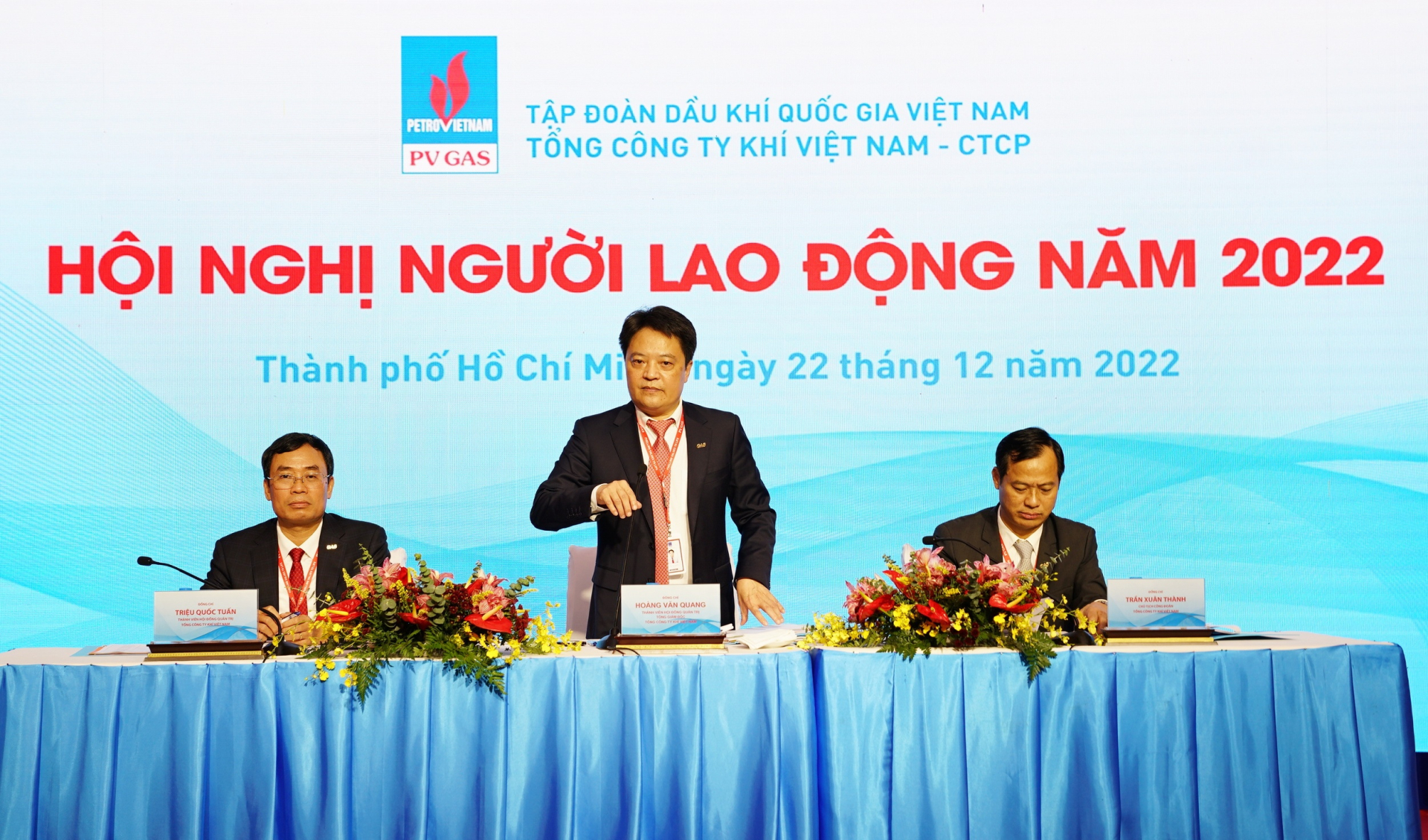 doanh-nghiep-lai-lon-nam-2022-1