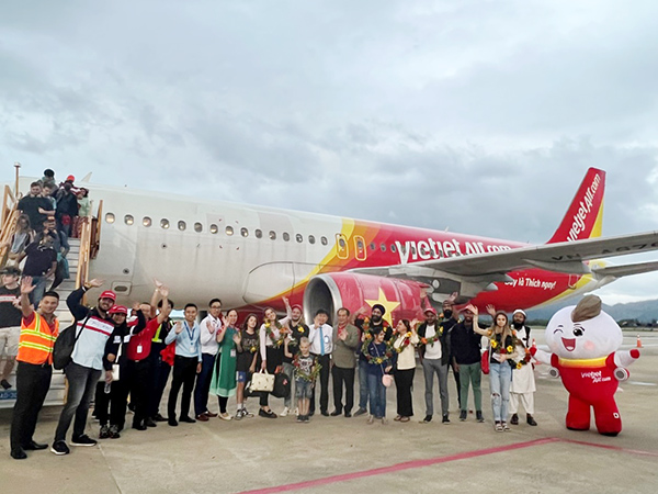 Cục Hàng không Việt Nam cũng khuyến khích và tạo điều kiện cho các hãng hàng không khai thác các thị trường mới như Ấn Độ