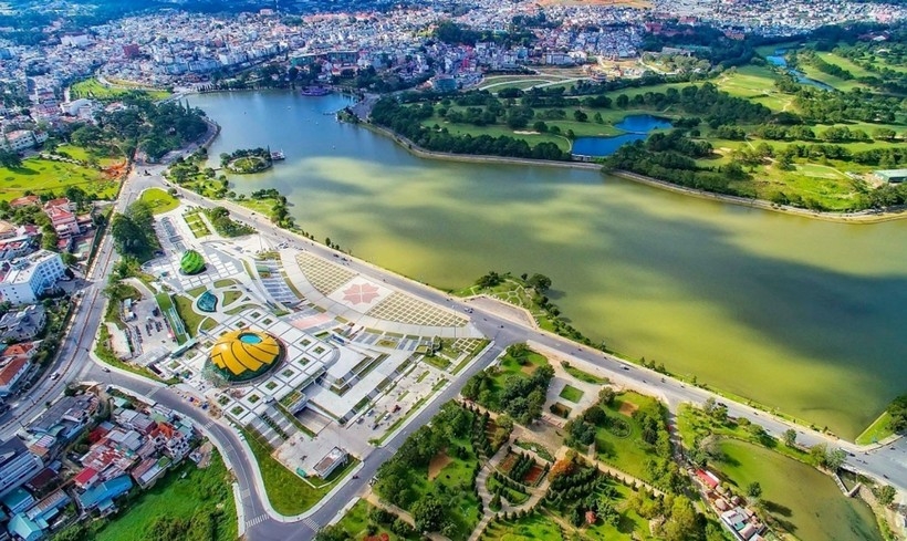 Tin bất động sản ngày 5/4: Lâm Đồng gia hạn tiến độ cho loạt dự án khu du lịch, nghỉ dưỡng