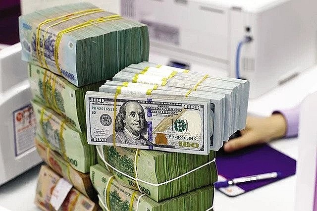 Tỷ giá ngoại tệ hôm nay 27/10: Đồng USD tăng nhẹ sau khi GDP của Mỹ tăng vượt kỳ vọng