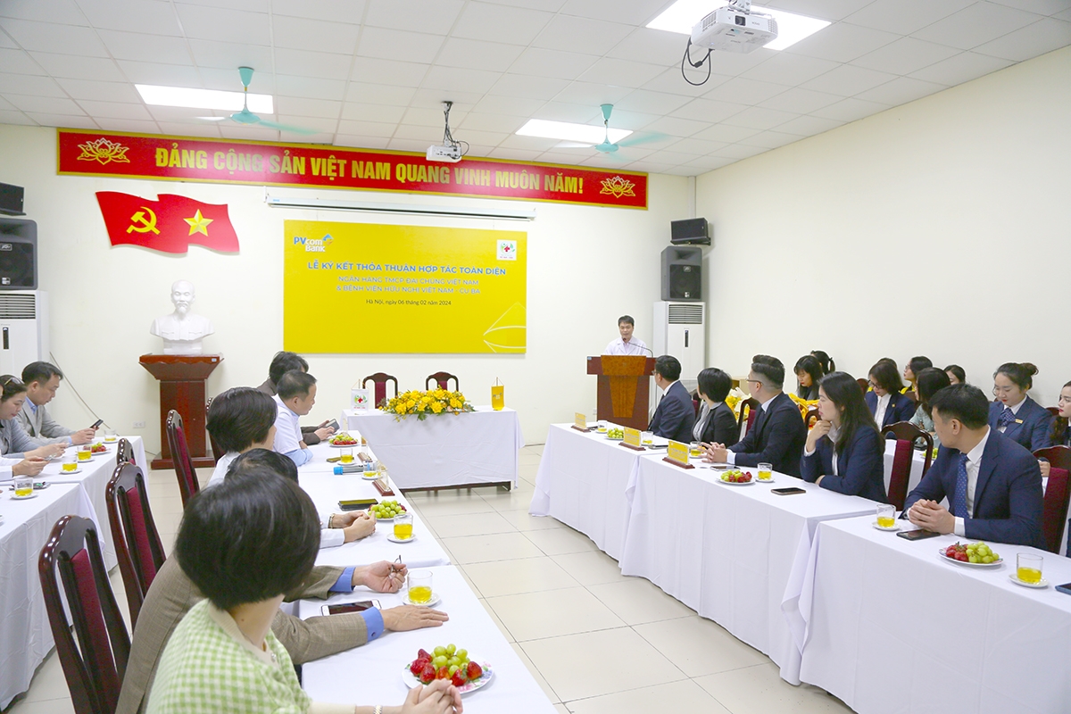 PVcomBank ký kết thỏa thuận hợp tác toàn diện với Bệnh viện Hữu nghị Việt Nam - Cu Ba
