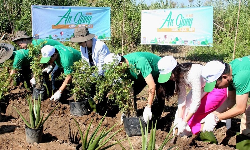 Alphanam Green Foundation và hành trình 7 năm “gieo hạt mầm tử tế”