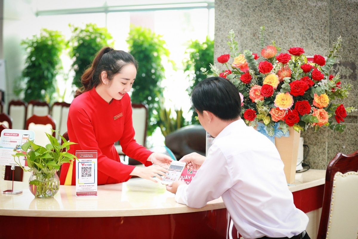 Điểm tin ngân hàng ngày 9/9: Tín dụng có khả năng đạt 15% trong năm 2024