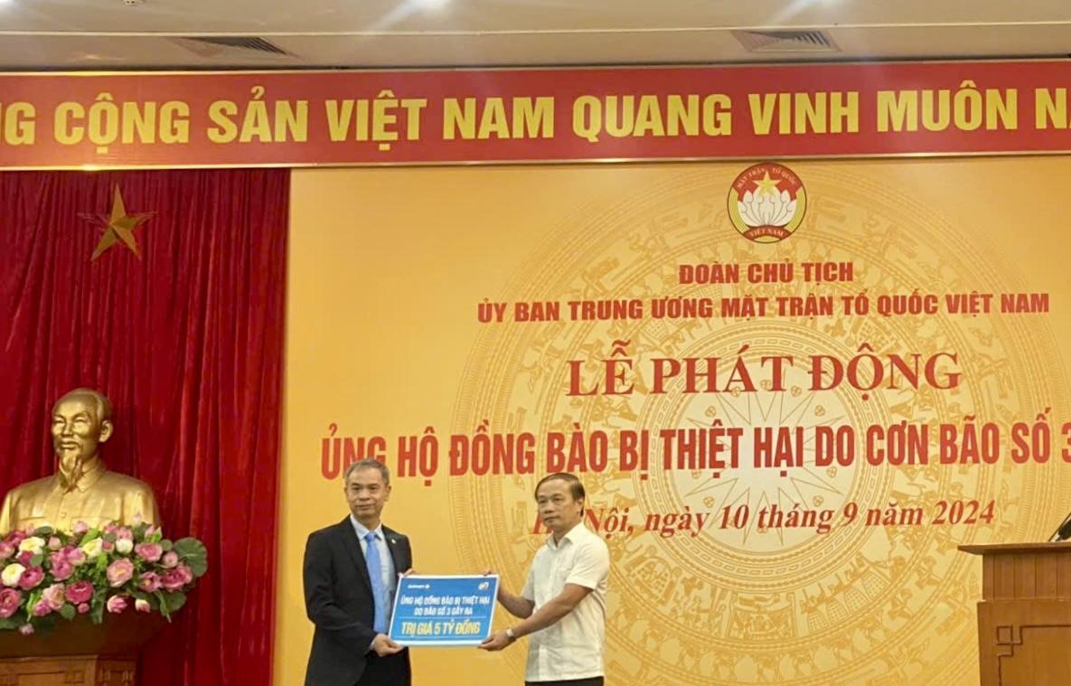 Bảo Việt ủng hộ đồng bào bị thiệt hại do cơn bão số 3