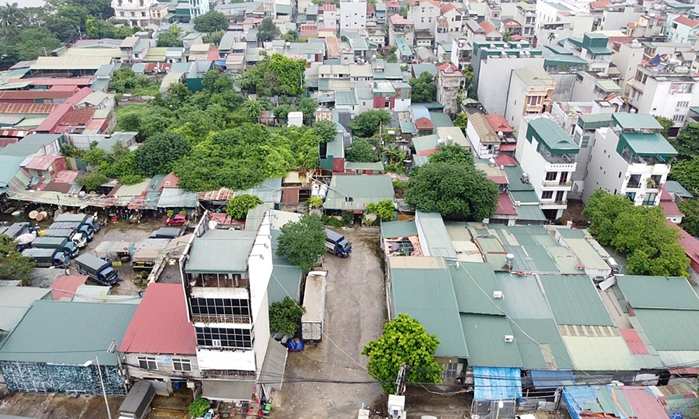 Tài sản gắn liền với đất không bắt buộc ghi vào sổ đỏ