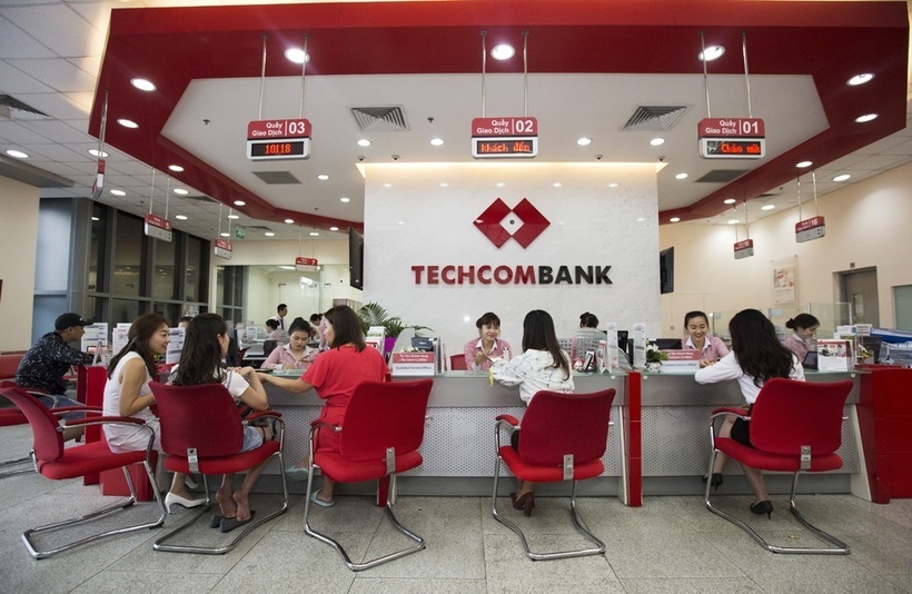 Điểm tin ngân hàng ngày 9/10: Agribank niêm yết 10.000 tỷ đồng trái phiếu mới