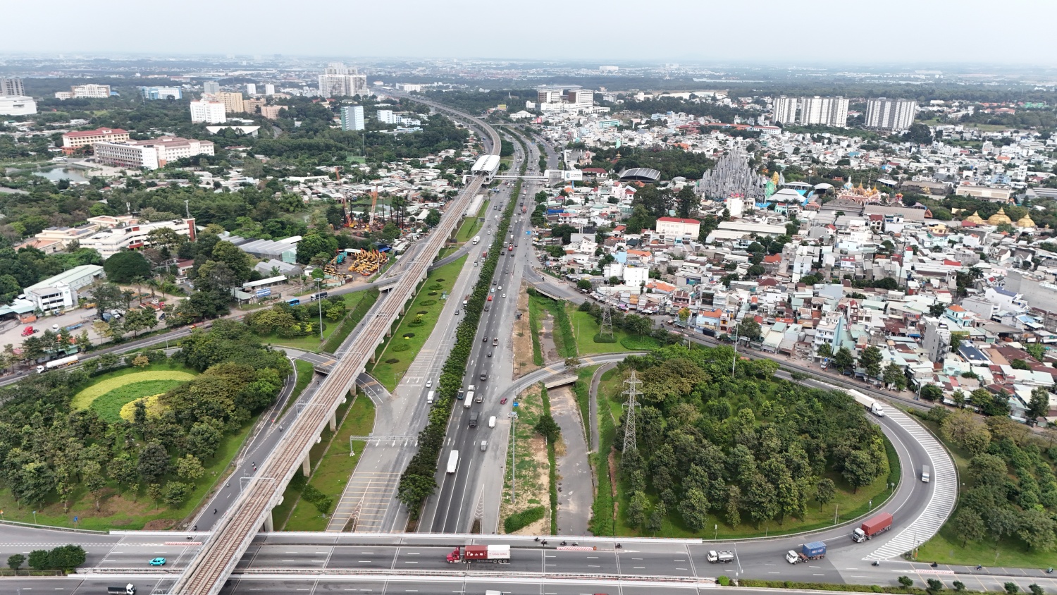 Hình ảnh gần 1km hầm chui phía Đông TP HCM 8 năm chưa hoàn thành