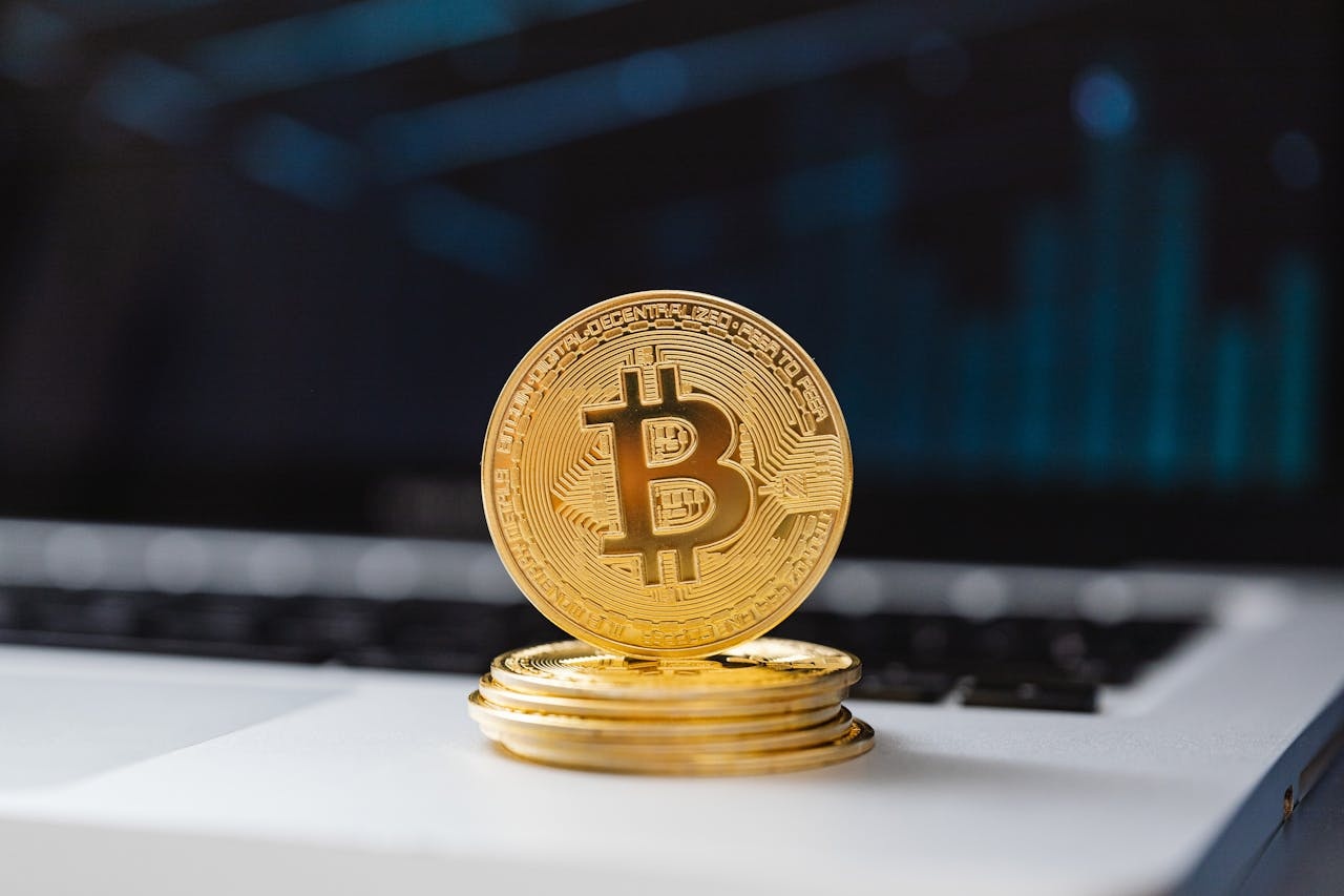 Bitcoin và tiền mã hóa: Đã đến lúc cần khung pháp lý rõ ràng