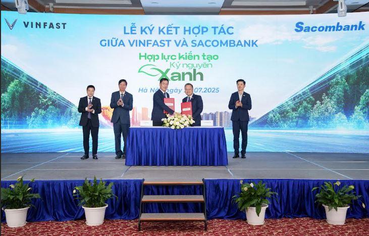 SACOMBANK VA VINFAST KY K