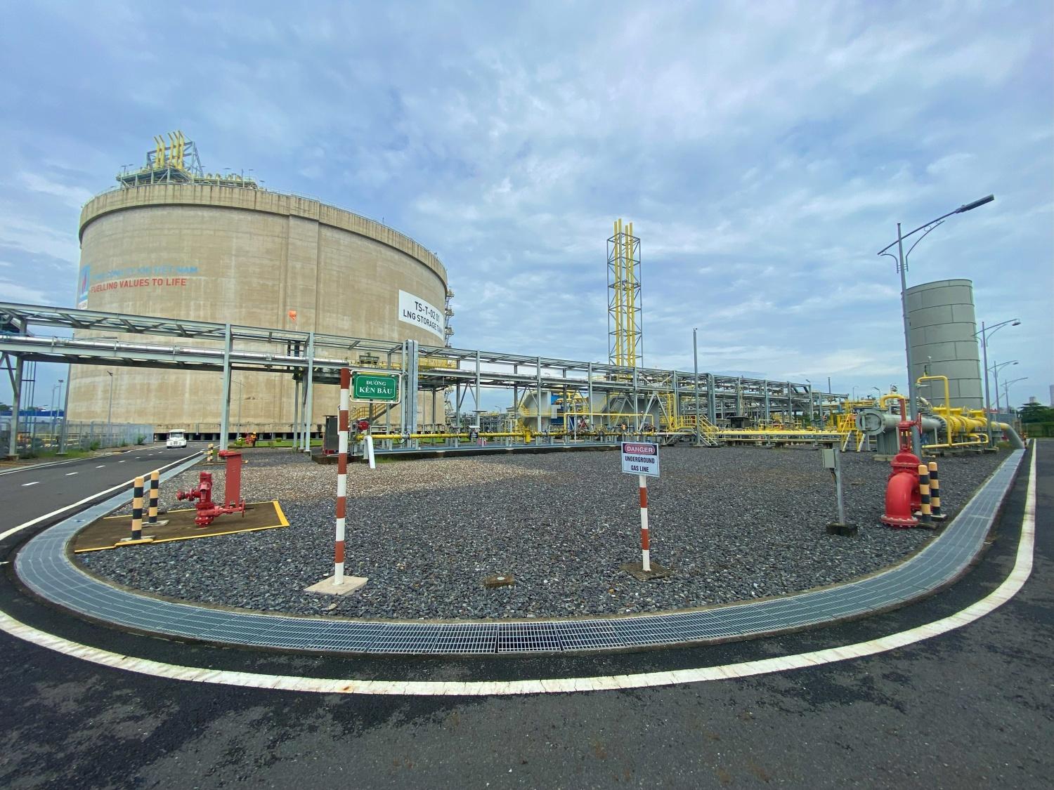 hinh-1220251126110237