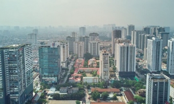 Thị trường bất động sản nửa đầu năm 2025: 'Nóng' chuyện bảng giá đất