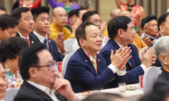 Doanh nhân Đỗ Quang Hiển được vinh danh nhờ thành tích xuất sắc đóng góp cho cộng đồng
