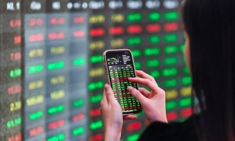 VN-Index lập chuỗi 7 phiên tăng liên tiếp, nhóm cổ phiếu nào tiếp đà dẫn dắt?