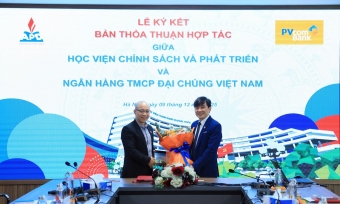 PVcomBank và Học viện Chính sách và Phát triển ký thỏa thuận hợp tác toàn diện, hỗ trợ phát triển nguồn nhân lực chất lượng