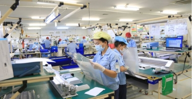 Mỗi tháng có 17,6 nghìn doanh nghiệp rút lui khỏi thị trường