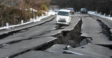 Toàn cảnh thiệt hại sau trận động đất mạnh 7,6 độ richter tại Nhật Bản