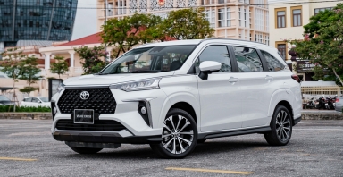 Giá lăn bánh Toyota Veloz Cross giữa tháng 6/2024 đang cực rẻ, dễ khiến Mitsubishi Xpander 'ra rìa'