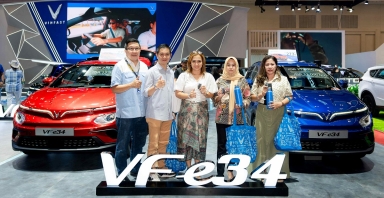 Lô SUV điện VinFast VF e34 đầu tiên chính thức được bàn giao tại Indonesia